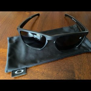 Oakley Sliver Polarized XL Sunglasses